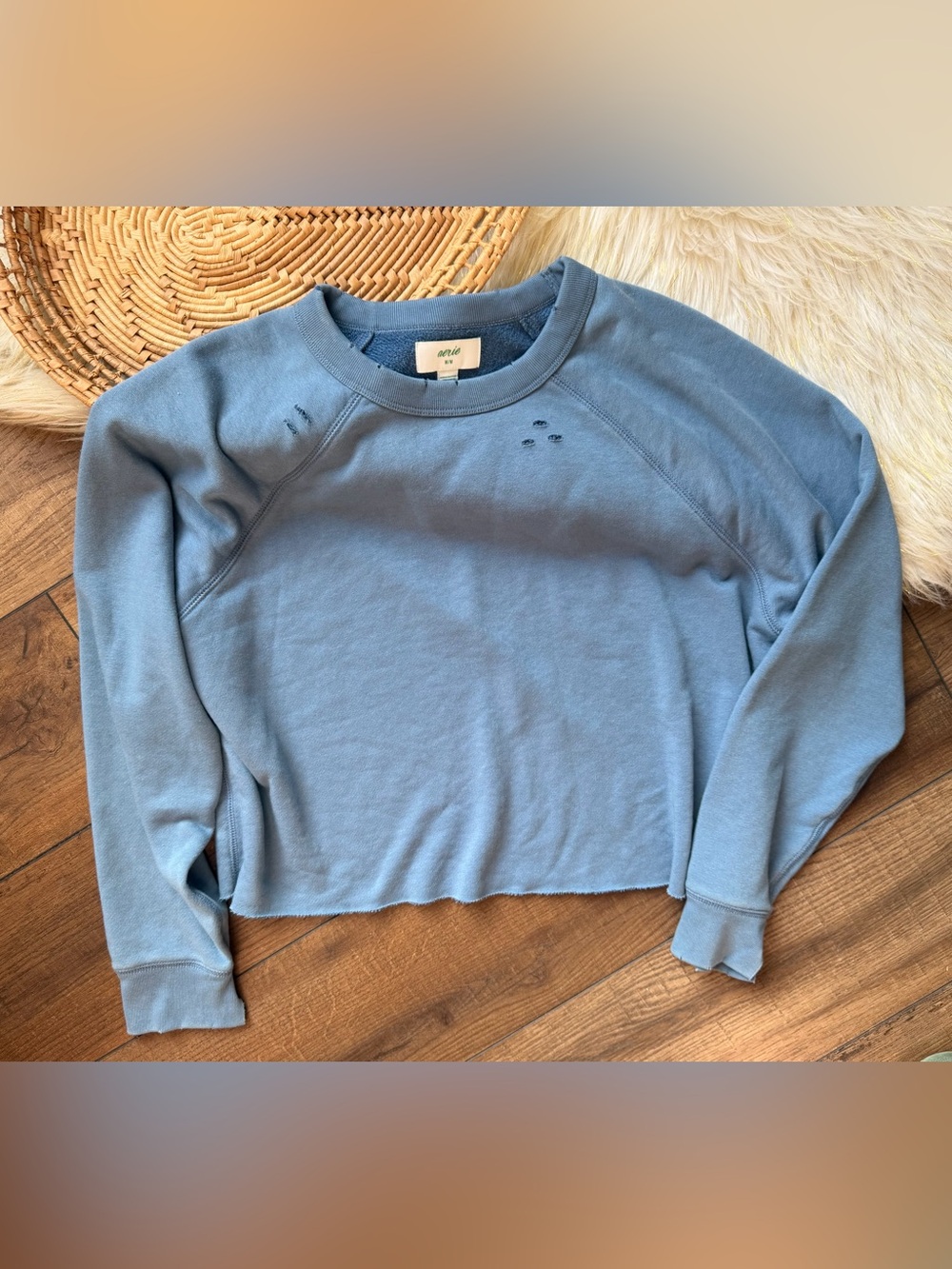 Aerie Blue Distressed Crewneck Cropped Pullover Sweatshirt Size Medium